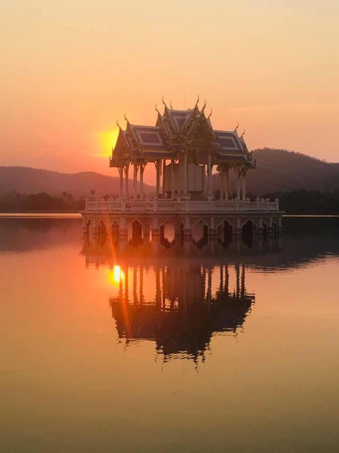Villa Baan Malinee Хуахін Екстер'єр фото
